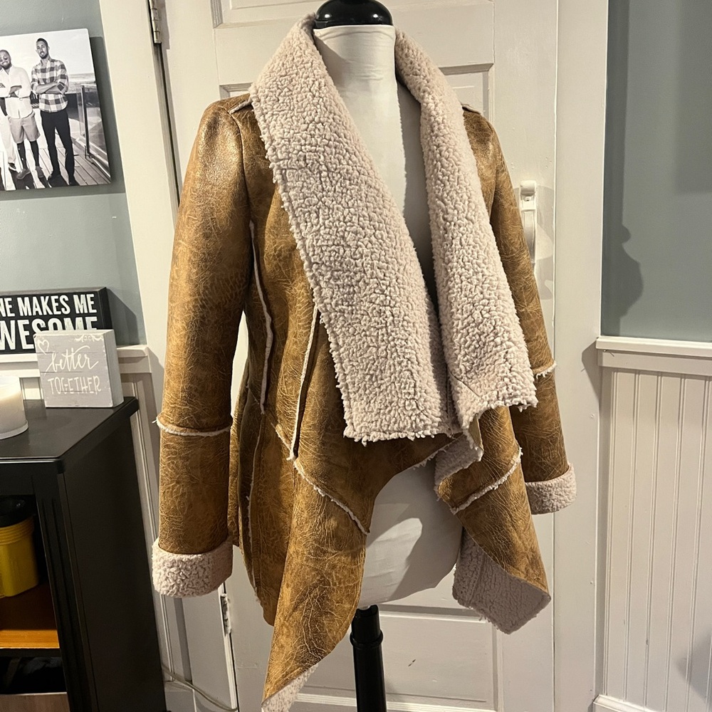 Women's S faux Shearling leather coat